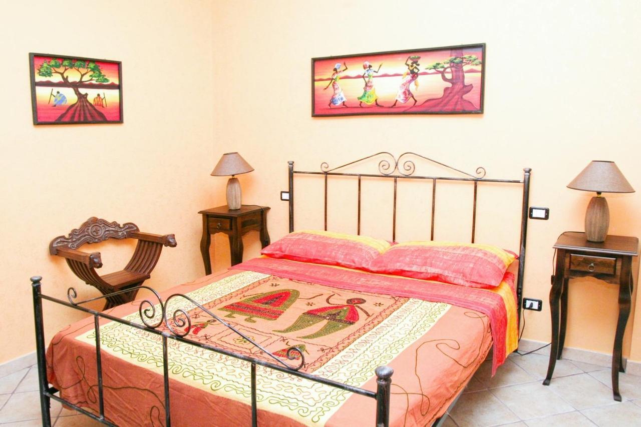 Sicilia Mare Apartments サン・レオーネ エクステリア 写真